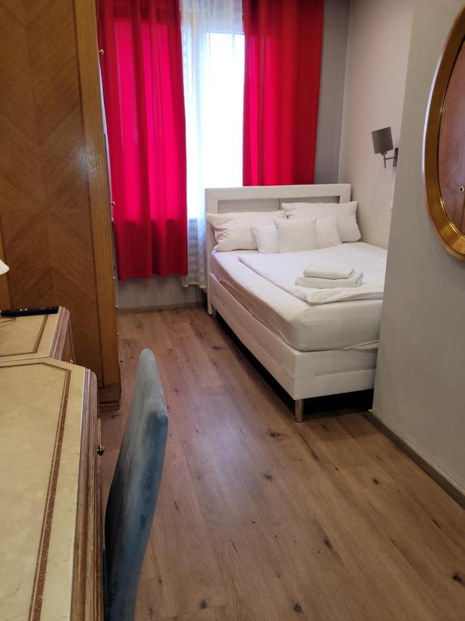Hotel Franken An Der Messe Frankfurt am Main ภายนอก รูปภาพ